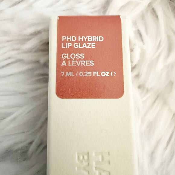 HAUS LABS | Lady Gaga PhD Hybrid Lip Glaze Full size | Guava (Soft Warm Pink) - Picture 4 of 9